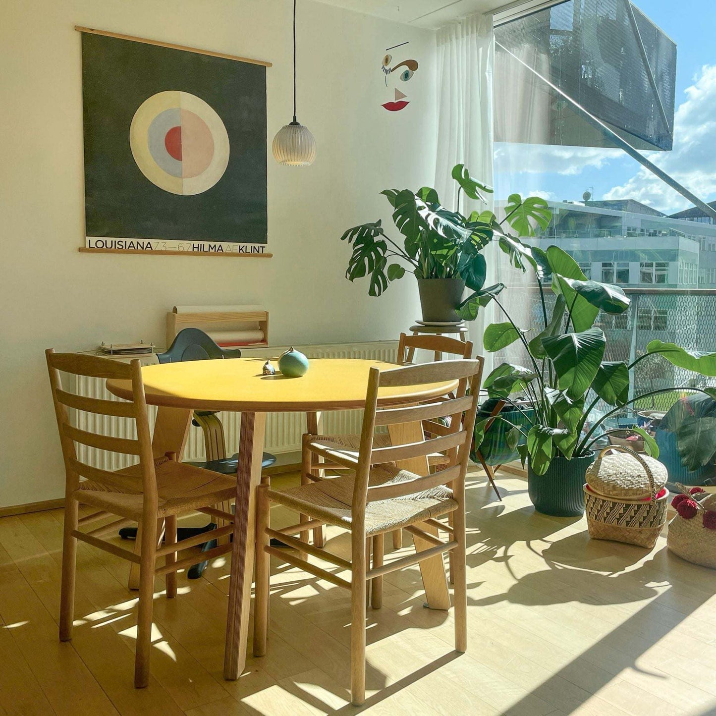 Bjørk Tisch