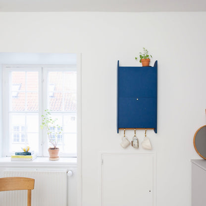 Balance — Platsbesparande väggskåp