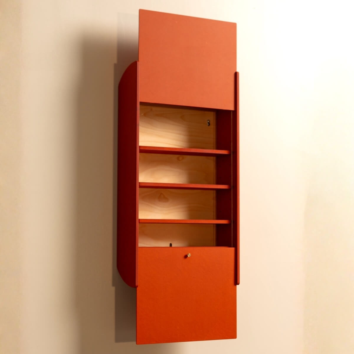 Balance — Platsbesparande väggskåp